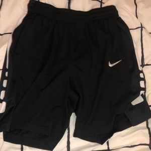 Black nike elite basketball shorts